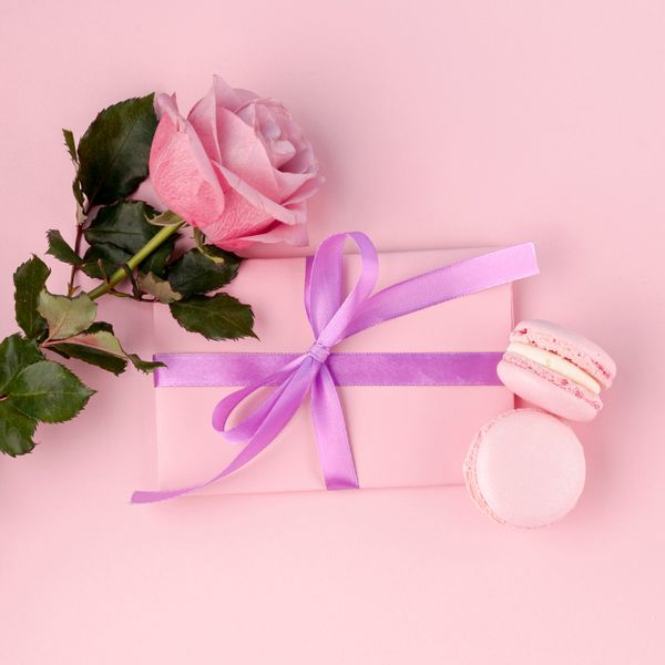 Macaron gift box
